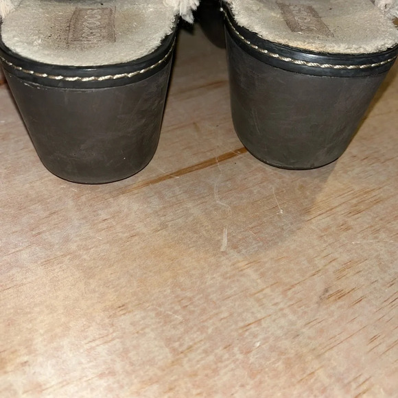 Crocs sued lined slip on clogs women’s size 8 - Picture 7 of 11